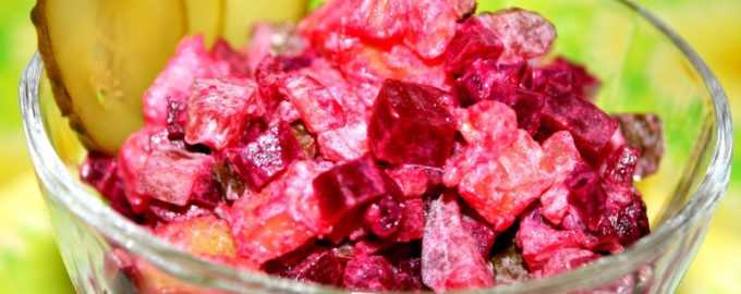 Простой салат из свеклы с картошкой "Румяные щечки" - рецепт с фото