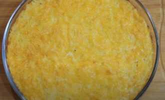 Картофельная запеканка с сыром в духовке готова