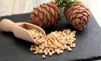 Кедровые орехи польза и вред для организма человека в 100 гр